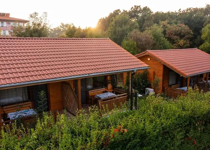 гнездото The Nest 2 * Lozenets