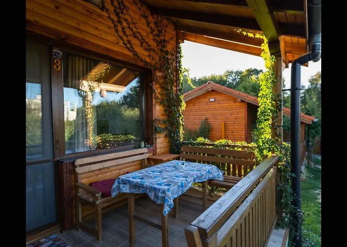 гнездото The Nest 2 Hébergement de vacances *